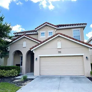 Beautiful 6br Vacation With Pool And Hot Tub! Davenport