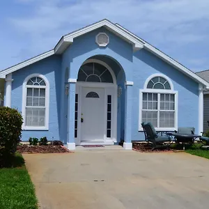  Holiday home Pcb Family With Pool Access, 1 Mile To Beach!